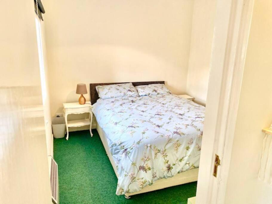 Cosy 2 Bed Cottage Next To Fota Wildlife Park Cork Exterior photo