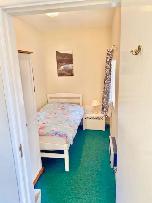 Cosy 2 Bed Cottage Next To Fota Wildlife Park Cork Exterior photo