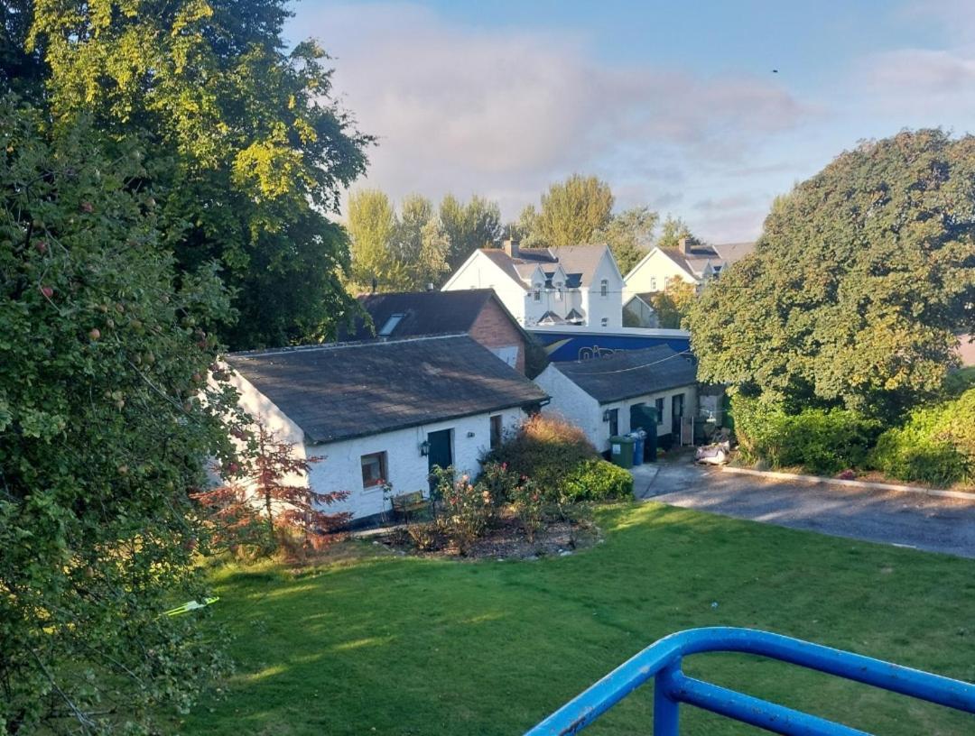 Cosy 2 Bed Cottage Next To Fota Wildlife Park Cork Exterior photo